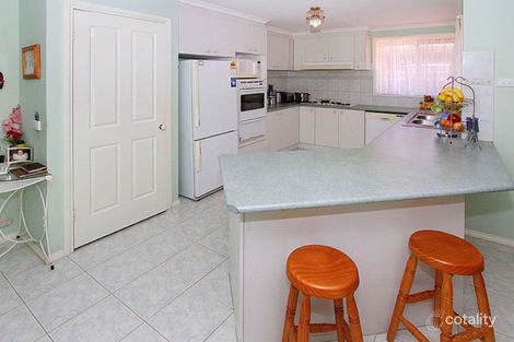 Property photo of 13 Hailey Court Taylors Lakes VIC 3038