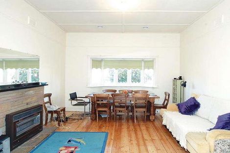 Property photo of 23 Victoria Road Northcote VIC 3070