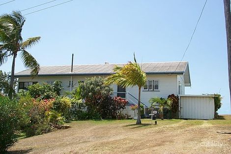 9 Ocean Pde, Cooee Bay, QLD 4703