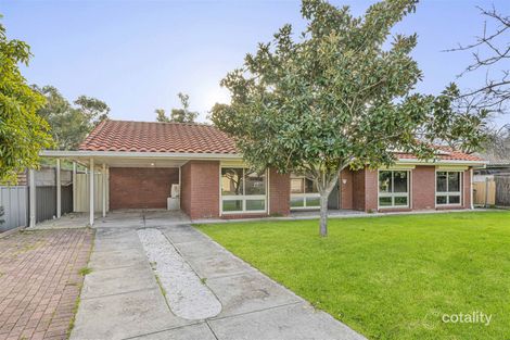 Property photo of 18 Jade Crescent Happy Valley SA 5159