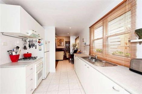 Property photo of 6 Fitzroy Street Footscray VIC 3011