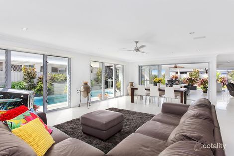 Property photo of 96 Botanical Circuit Banora Point NSW 2486