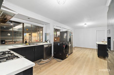 Property photo of 12 Spindrift Court Carrum Downs VIC 3201