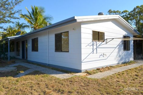 9 Raglan St, Mount Larcom, QLD 4695