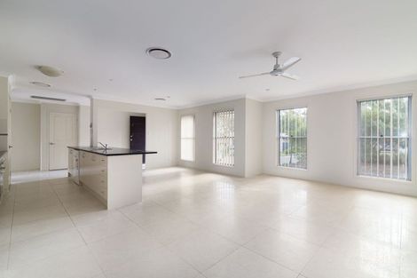 Property photo of 2 Hibiscus Way Springfield Lakes QLD 4300