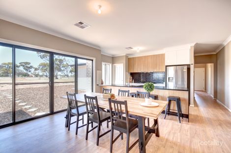 Property photo of 37-39 McQuarrie Street Murray Bridge SA 5253