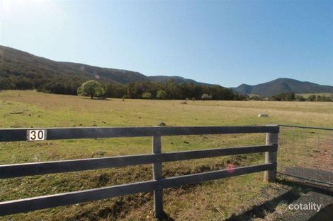 30 Naughtons Cl, Araluen, NSW 2622