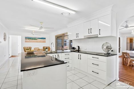 Property photo of 3 Gleeson Close Gracemere QLD 4702