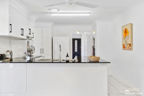 Property photo of 3 Gleeson Close Gracemere QLD 4702