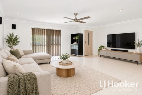 Property photo of 39 Harding Boulevard Mount Warren Park QLD 4207
