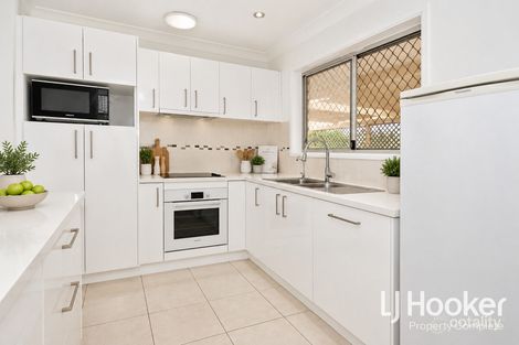 Property photo of 39 Harding Boulevard Mount Warren Park QLD 4207