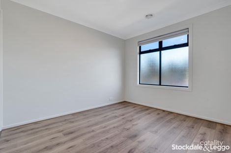 Property photo of 26 Fouz Street Roxburgh Park VIC 3064