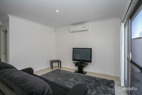 Property photo of 2/178 Healy Road Hamilton Hill WA 6163