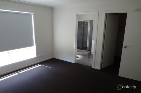 Property photo of 60 Greta Drive Hamilton Valley NSW 2641