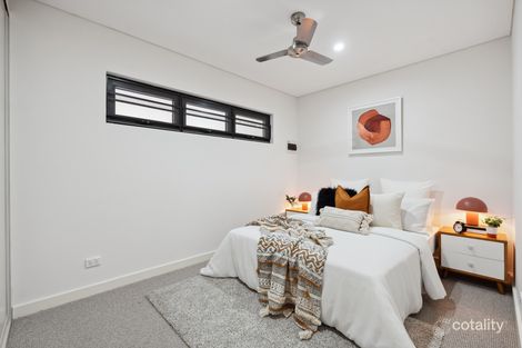 Property photo of 2/17 Elanora Street Joondanna WA 6060