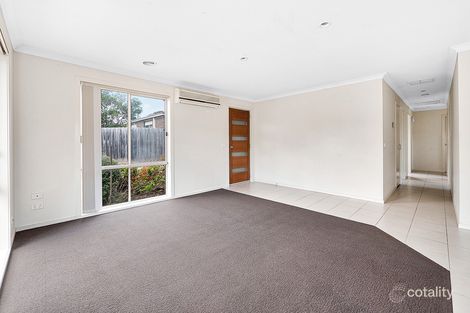 Property photo of 1/7-9 Elizabeth Street Cranbourne North VIC 3977