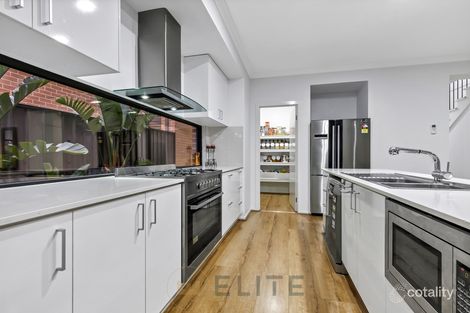 Property photo of 35 Belcam Circuit Clyde North VIC 3978