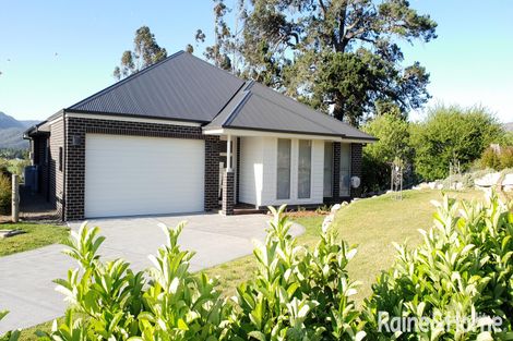 9 Bowlers Cl, Kangaroo Valley, NSW 2577