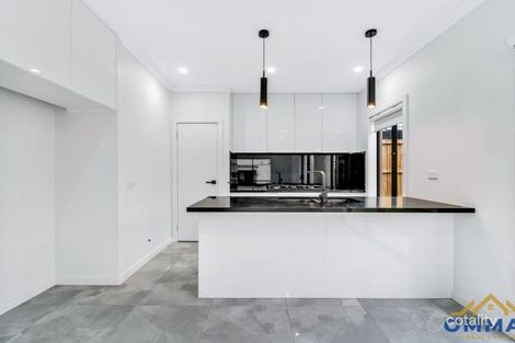Property photo of 34 Sasha Crescent Truganina VIC 3029