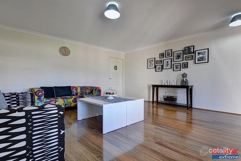 Property photo of 31 Alandale Bend Banksia Grove WA 6031