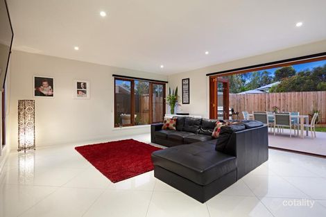 Property photo of 31 Green Place Eltham VIC 3095