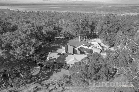 Property photo of 12 Harvey View Drive Herron WA 6211
