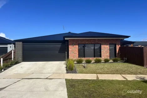 11 Waterside Dr, Traralgon, VIC 3844