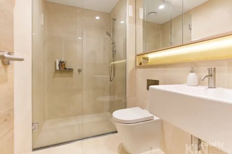 Property photo of 907/12 Queens Road Melbourne VIC 3004