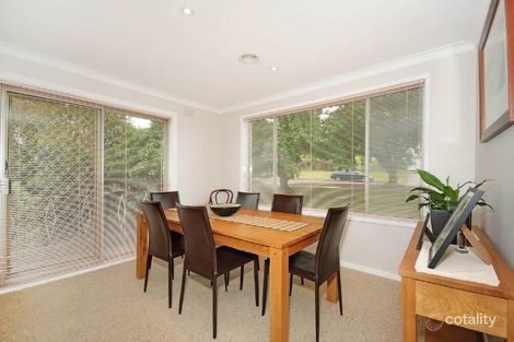 Property photo of 6 Montebar Row Karabar NSW 2620