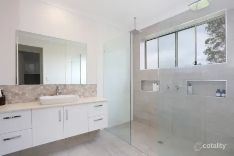 Property photo of 110 Carrington Road Bonogin QLD 4213