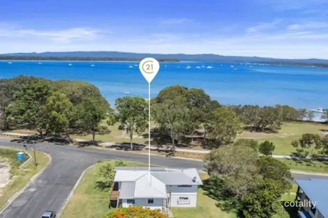 Property photo of 28 Bream Street Tin Can Bay QLD 4580