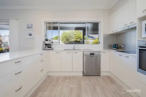 Property photo of 38 Sugar Glider Way Fullerton Cove NSW 2318