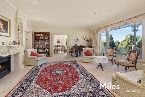 Property photo of 417 The Boulevard Ivanhoe East VIC 3079