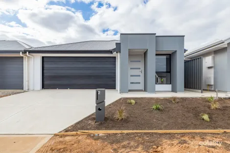 2 Hastwell Dr, Munno Para Downs, SA 5115