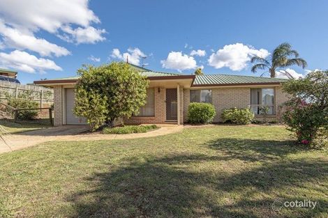 5 Jade Cl, Darling Heights, QLD 4350