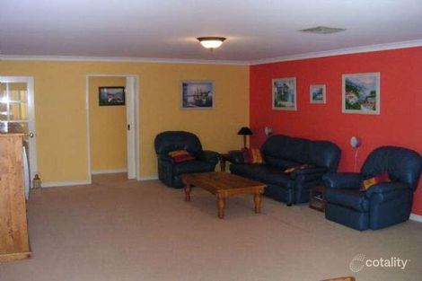 Property photo of 48 Boynton Gardens Iluka WA 6028