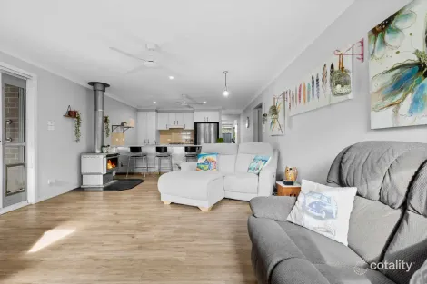 Property photo of 32 Porter Circuit Milton NSW 2538