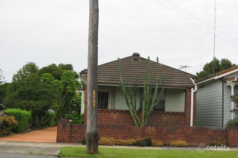 11 Denison St, Mayfield, NSW 2304