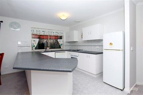 Property photo of 5 Appin Close Craigieburn VIC 3064