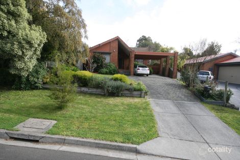 3 Crossman Dr, Croydon Hills, VIC 3136