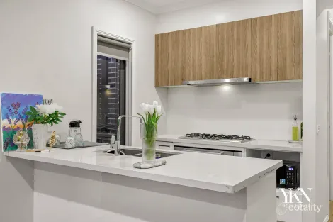 Property photo of 35 Rivella Circuit Tarneit VIC 3029