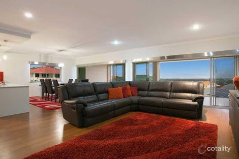 Property photo of 21 Marriott Way Highland Park QLD 4211