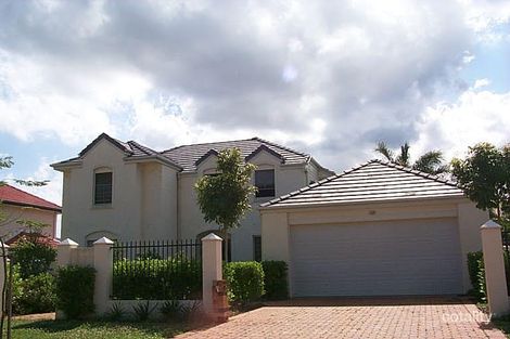 Property photo of 12 Pinehurst Place Carindale QLD 4152