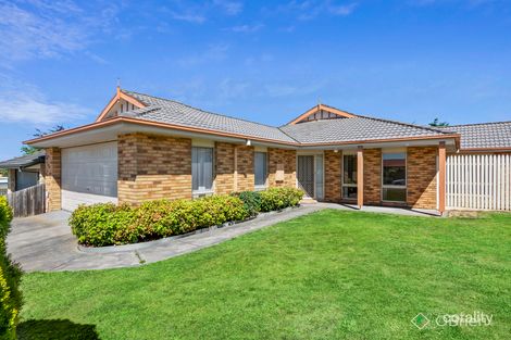 Property photo of 22 Tintagel Way Mornington VIC 3931