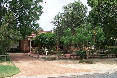 3 Markham Way, High Wycombe, WA 6057