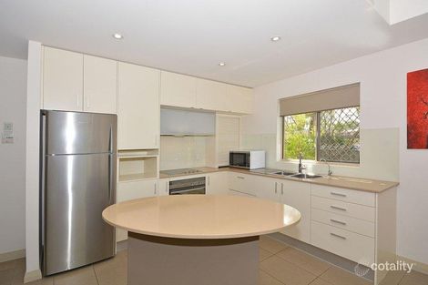 Property photo of 104/328 Esplanade Scarness QLD 4655