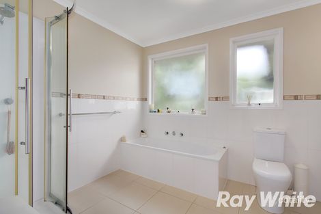 Property photo of 114 Duncan Drive Pakenham VIC 3810