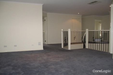 Property photo of 70 Blue Ridge Drive Mooroolbark VIC 3138