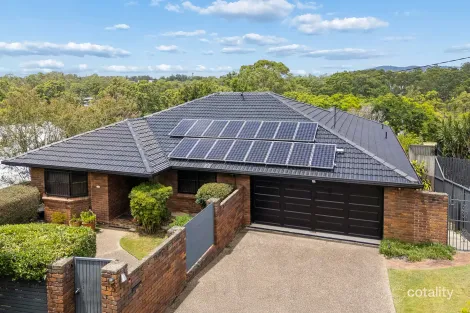 15 Carnarvon Ct, Everton Hills, QLD 4053