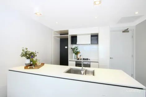 Property photo of 13/25-35 Eastlake Parade Kingston ACT 2604